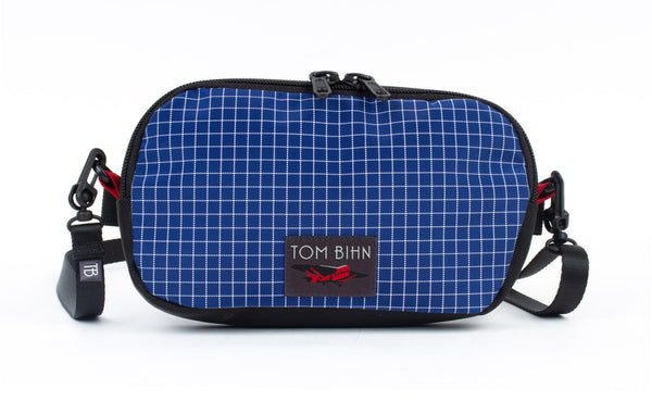 The Bantam in Original Nordic 400 Halcyon with a shoulder strap